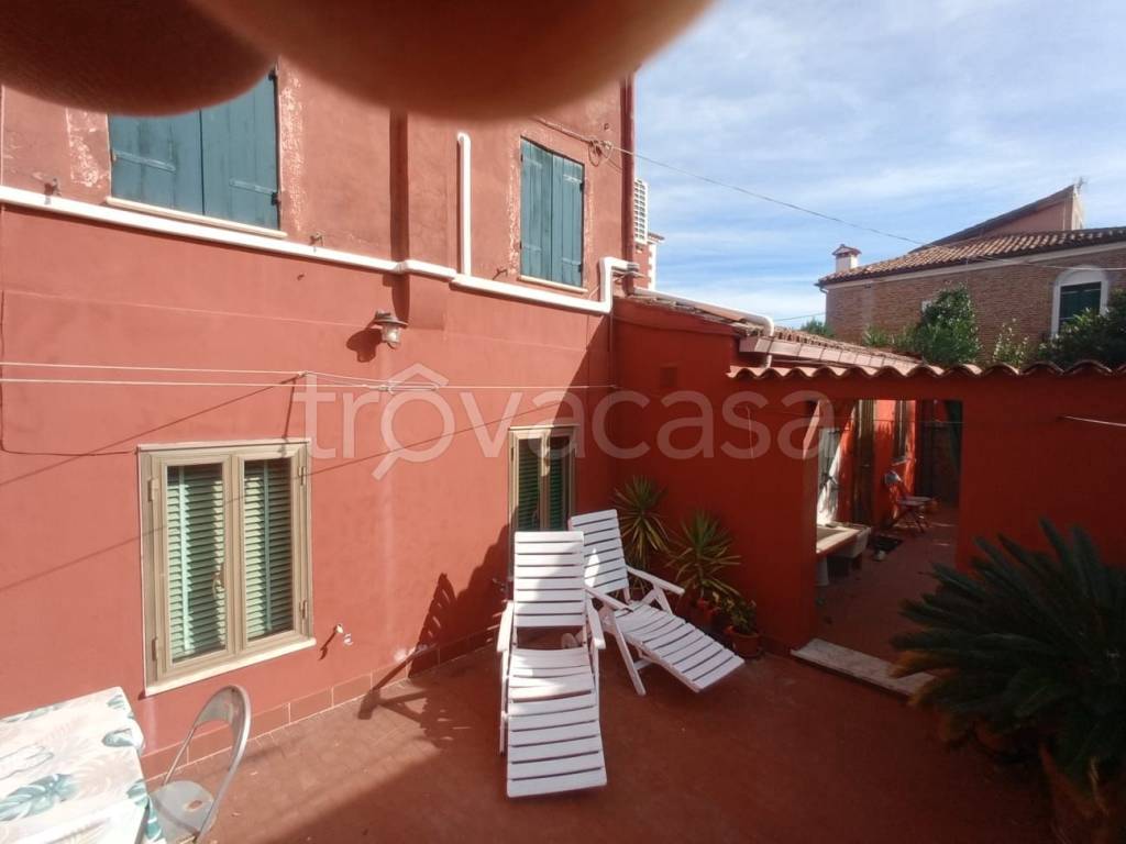 casa indipendente in vendita a Venezia in zona Pellestrina