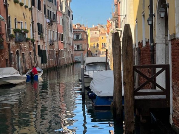 intera palazzina in vendita a Venezia in zona Sestiere Cannaregio