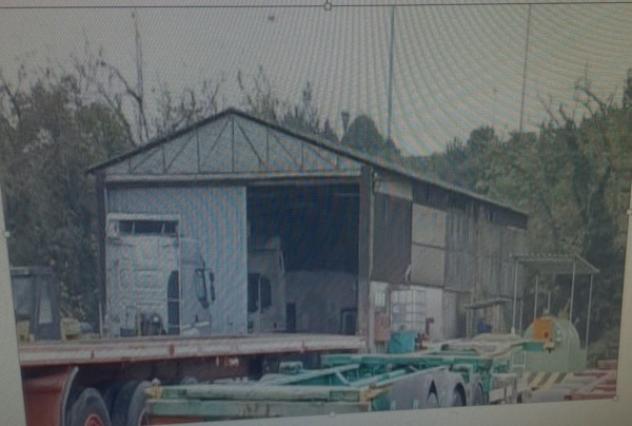 locale commerciale in vendita a Venezia in zona Marghera