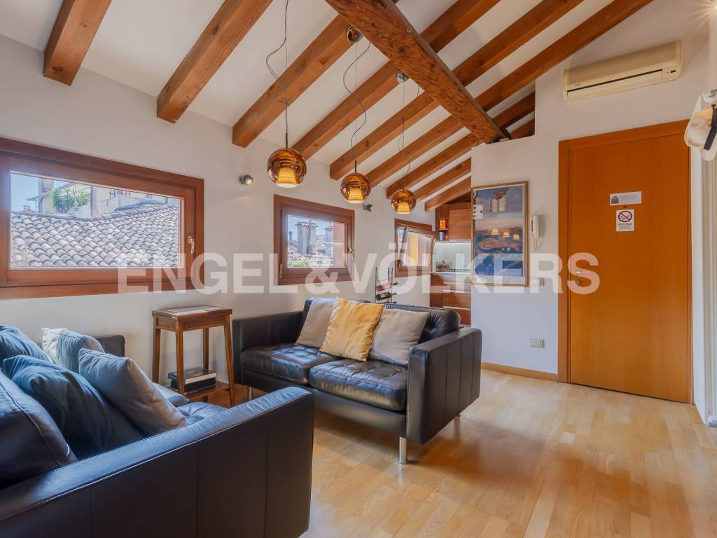 appartamento in vendita a Venezia in zona Sestiere San Polo