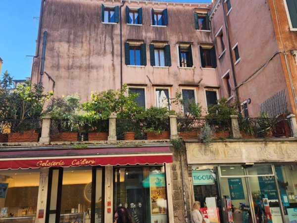 appartamento in vendita a Venezia