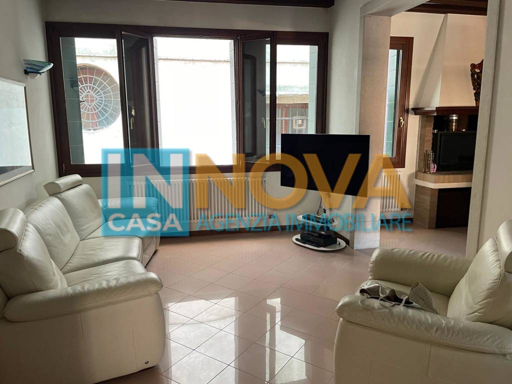 appartamento in vendita a Venezia in zona Sestiere Dorsoduro