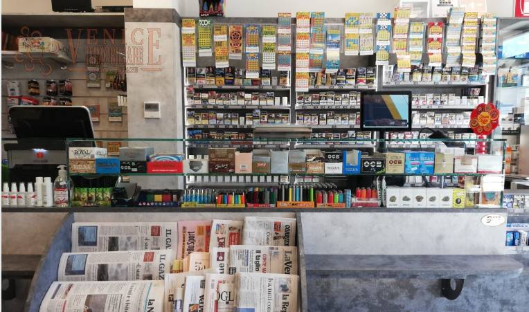 negozio in vendita a Venezia in zona Marghera