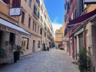 appartamento in vendita a Venezia in zona Sestiere Cannaregio