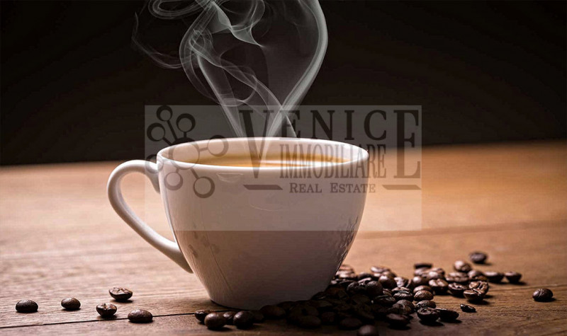 negozio in vendita a Venezia in zona Marghera