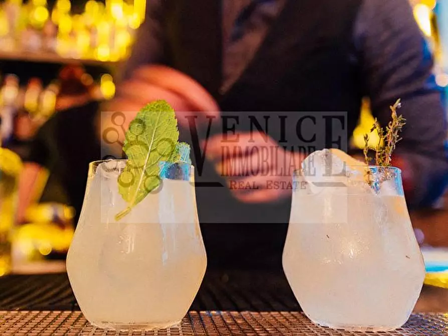 negozio in vendita a Venezia in zona Mestre