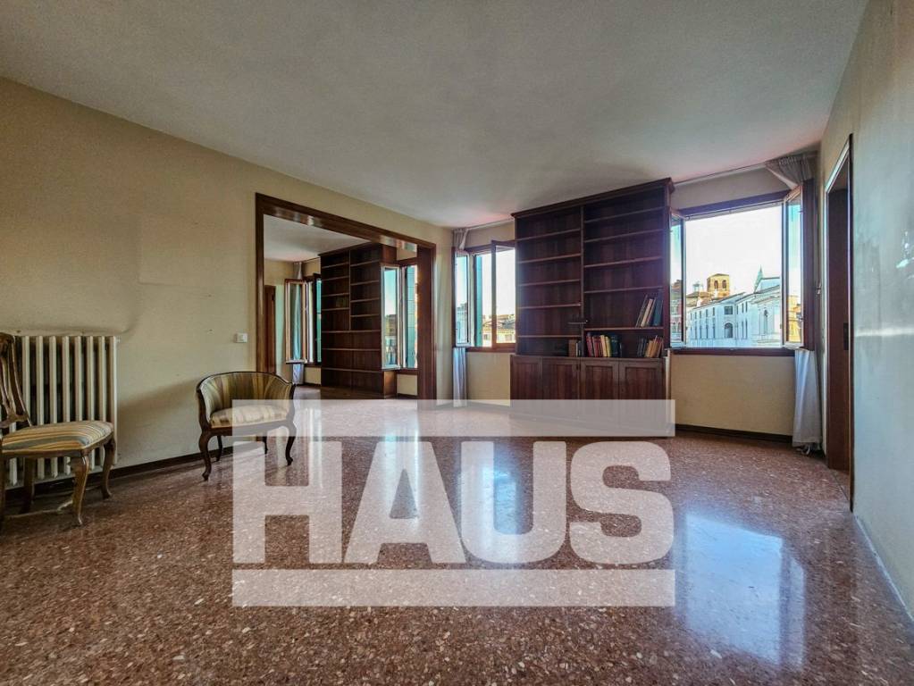 appartamento in vendita a Venezia