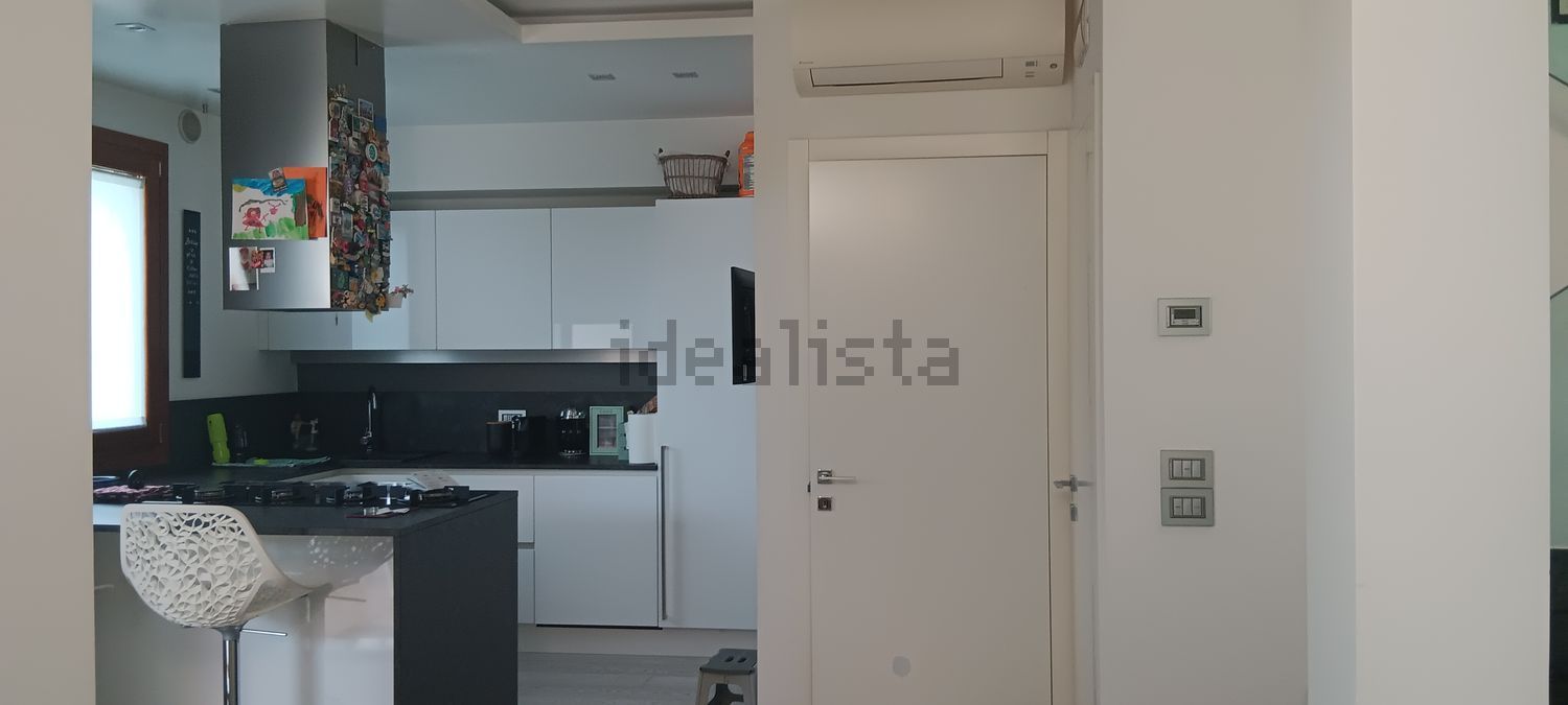 pentavano in vendita a Venezia in zona Mestre