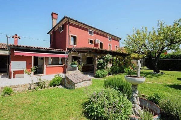 casa indipendente in vendita a Venezia in zona Burano