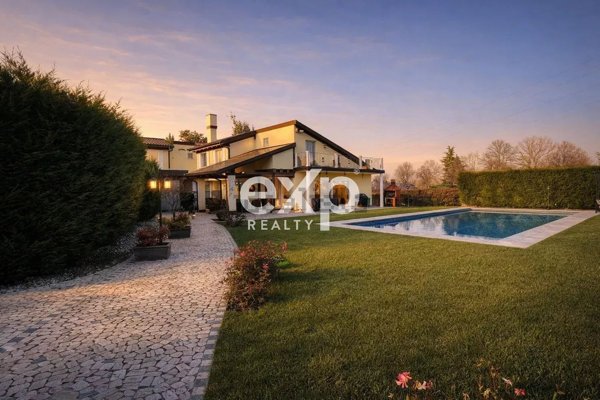 casa indipendente in vendita a Venezia in zona Mestre