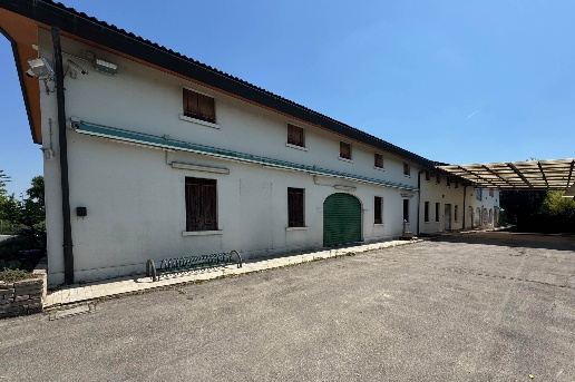 casale in vendita a Venezia in zona Zelarino