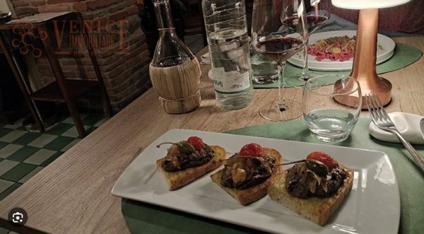 negozio in vendita a Venezia in zona Mestre