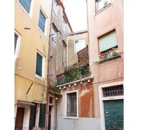appartamento in vendita a Venezia in zona Sestiere Cannaregio