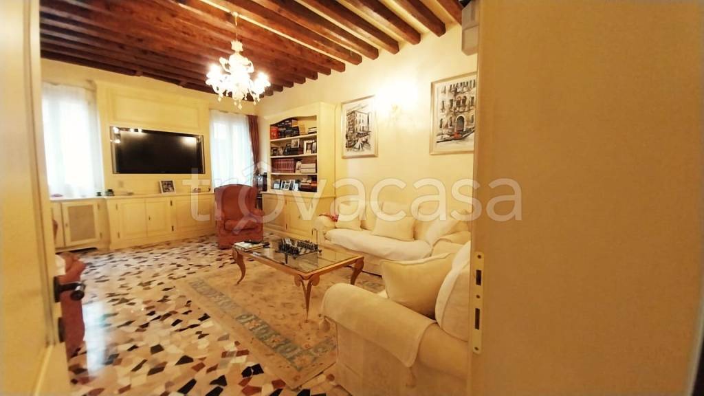 appartamento in vendita a Venezia in zona Sestiere San Marco