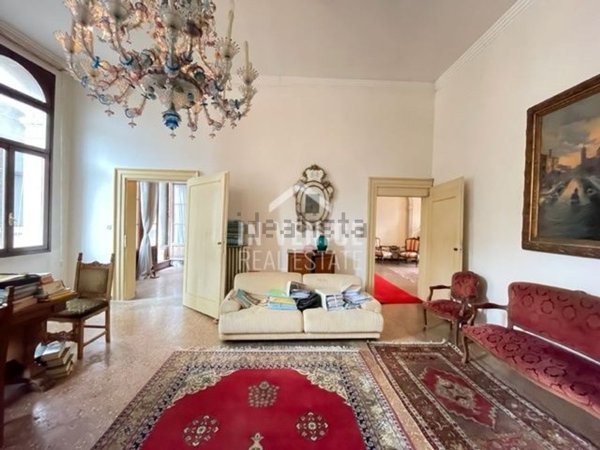 appartamento in vendita a Venezia in zona Sestiere San Marco