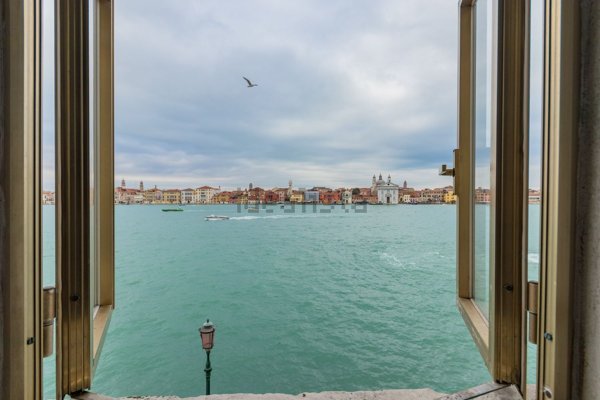 appartamento in vendita a Venezia in zona Giudecca