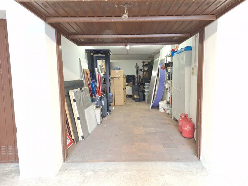 locale di sgombero in vendita a Venezia in zona Chirignago
