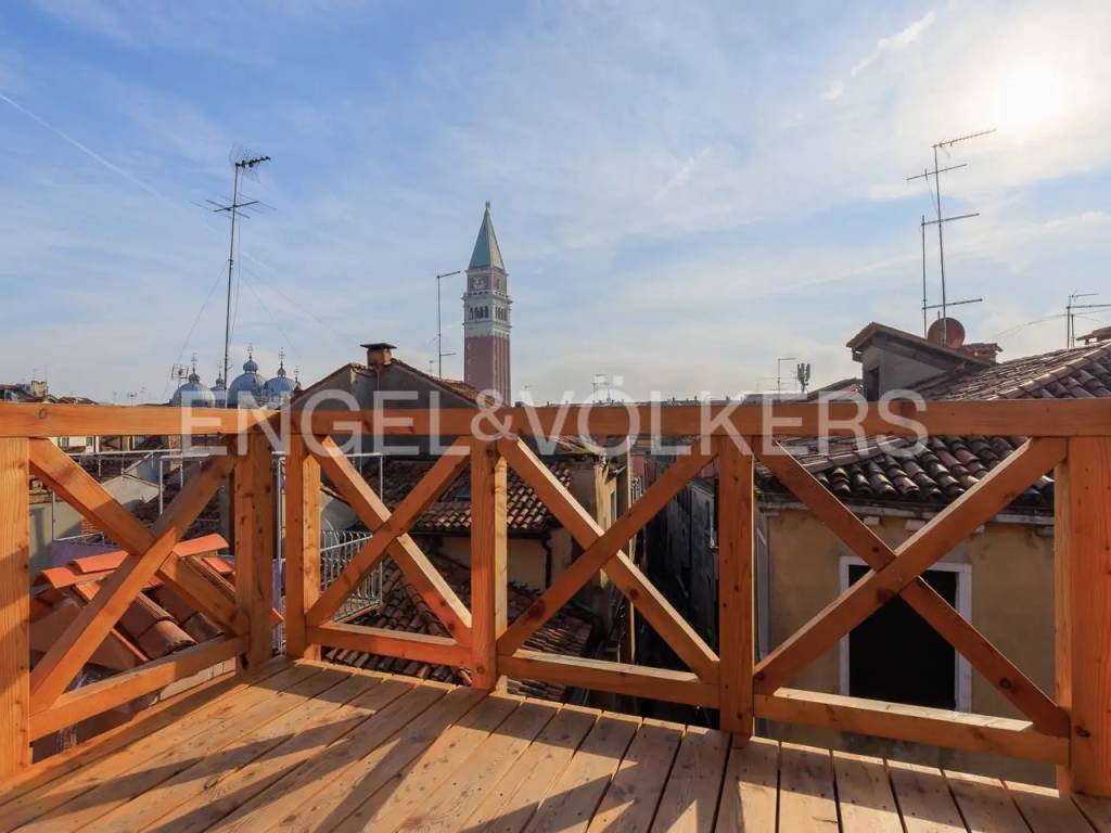 appartamento in vendita a Venezia in zona Sestiere San Marco