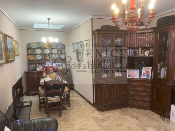 casa indipendente in vendita a Venezia in zona Sestiere Castello