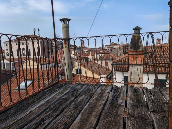 appartamento in vendita a Venezia in zona Sestiere San Polo