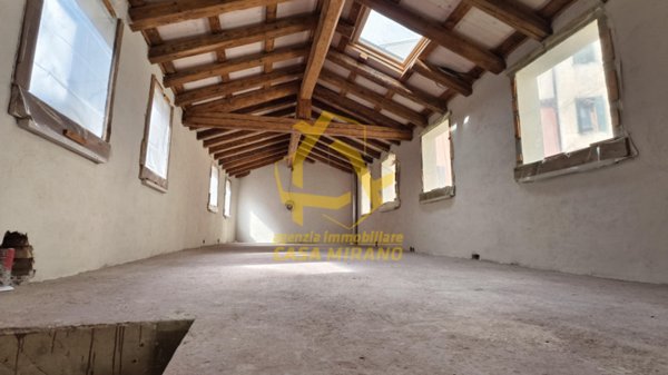 casa indipendente in vendita a Venezia in zona Mestre