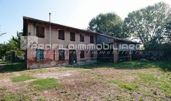 casale in vendita a Venezia in zona Favaro Veneto