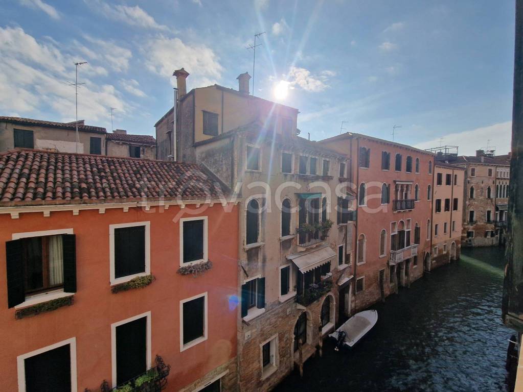 appartamento in vendita a Venezia in zona Sestiere Cannaregio