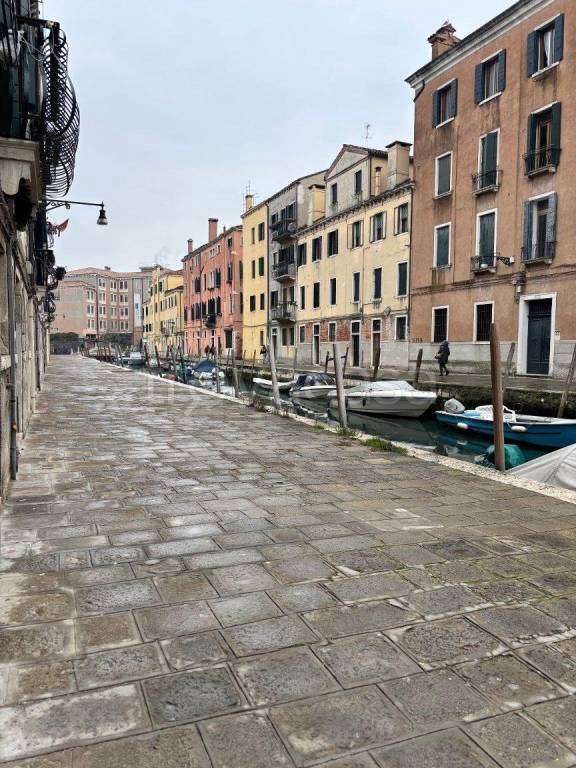 appartamento in vendita a Venezia in zona Sestiere Santa Croce