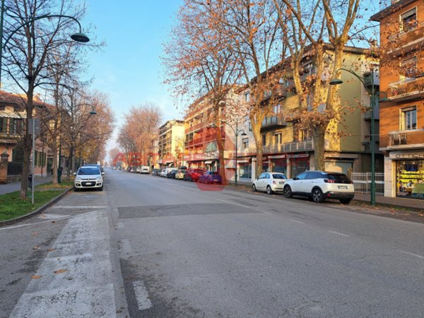 negozio in vendita a Venezia in zona Lido di Venezia