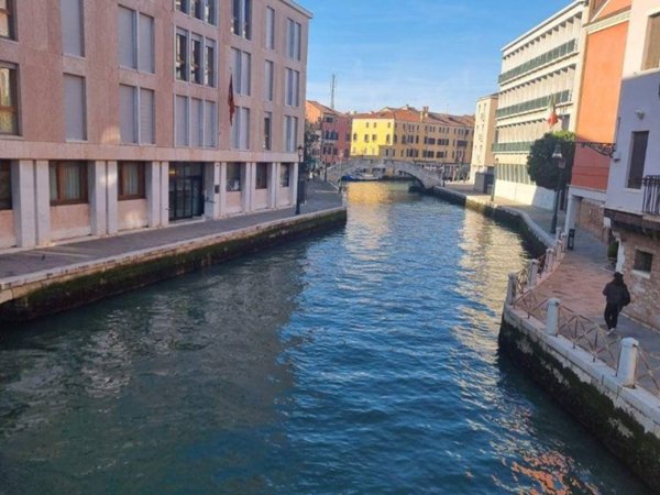 appartamento in vendita a Venezia in zona Sestiere Santa Croce