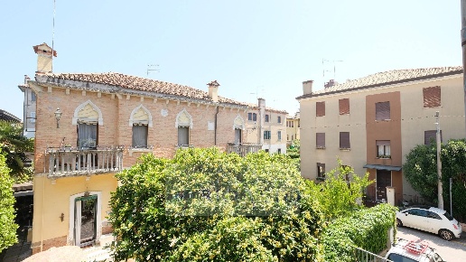 appartamento in vendita a Venezia in zona Lido di Venezia