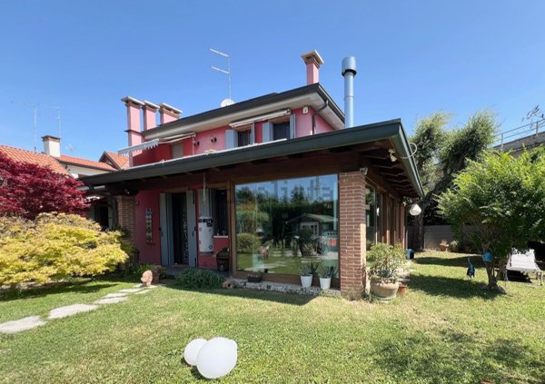 pentavano in vendita a Venezia in zona Chirignago