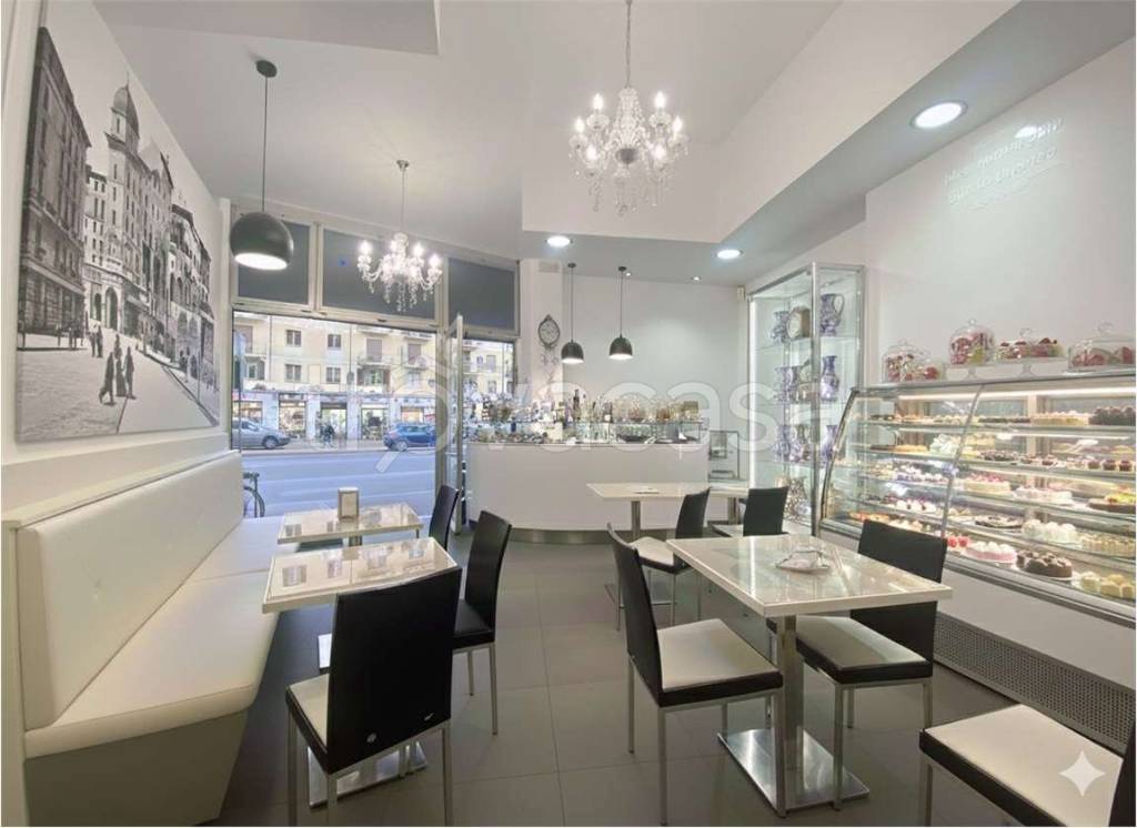 negozio in vendita a Venezia in zona Mestre