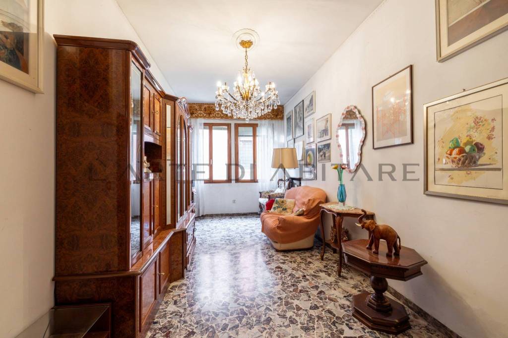 appartamento in vendita a Venezia in zona Sestiere Santa Croce