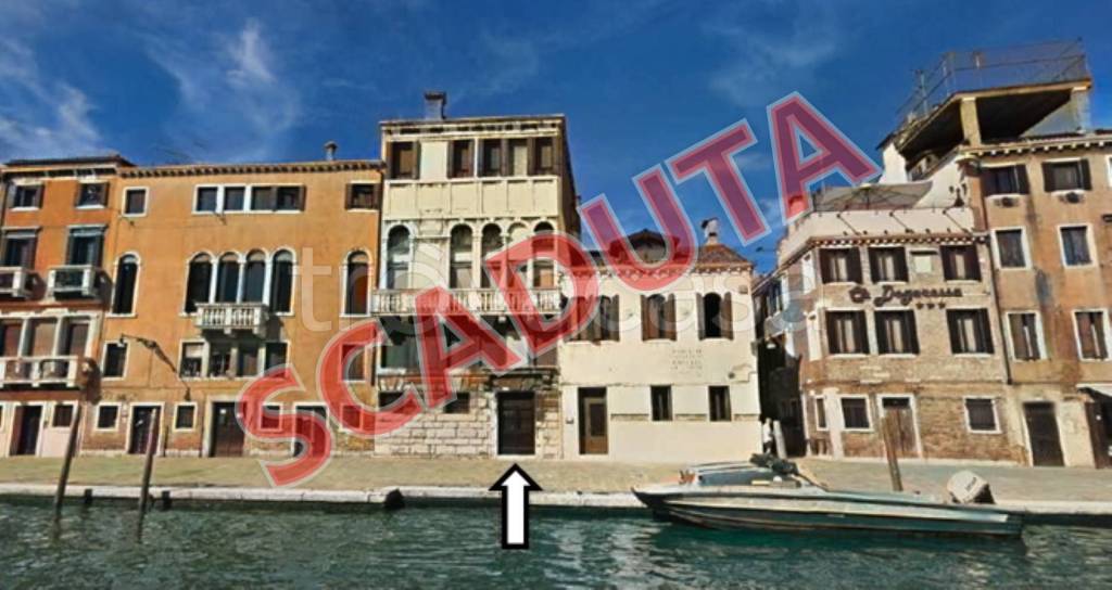 locale commerciale in vendita a Venezia in zona Sestiere Cannaregio
