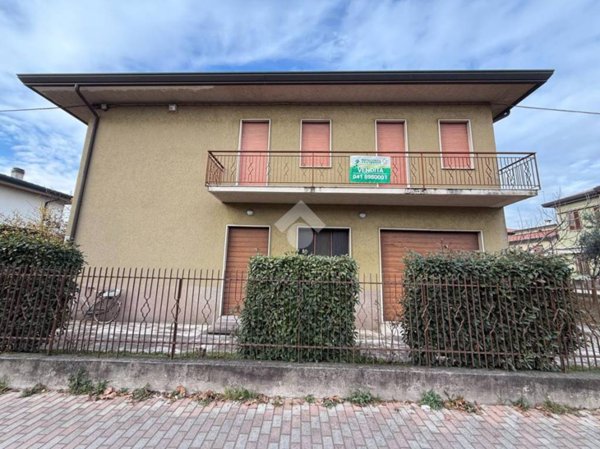 casa indipendente in vendita a Venezia in zona Favaro Veneto