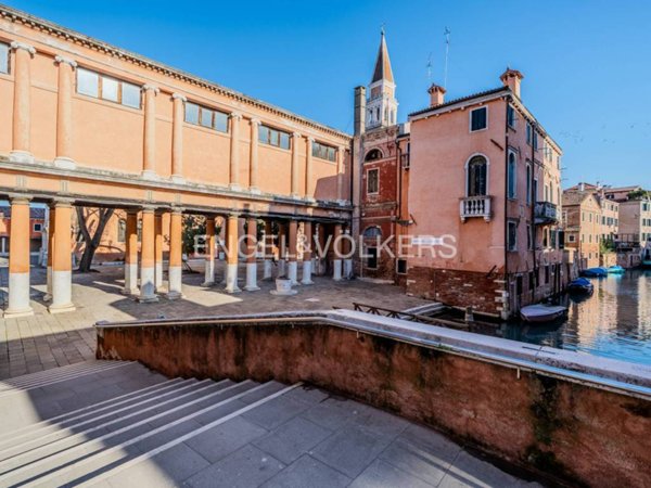 appartamento in vendita a Venezia in zona Sestiere Castello