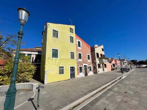 casa indipendente in vendita a Venezia in zona Lido di Venezia