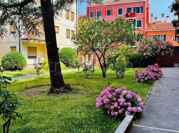 appartamento in vendita a Venezia in zona Sestiere Santa Croce