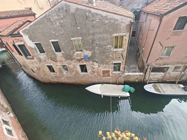 appartamento in vendita a Venezia in zona Sestiere Castello