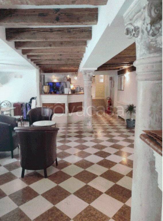 appartamento in vendita a Venezia in zona Giudecca