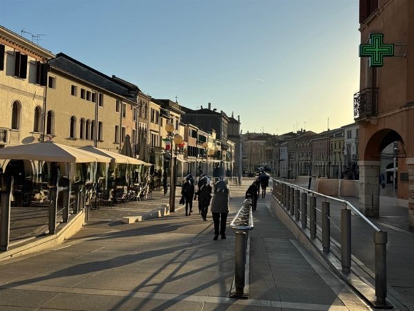 negozio in vendita a Venezia in zona Mestre