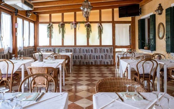 negozio in vendita a Venezia in zona Mestre