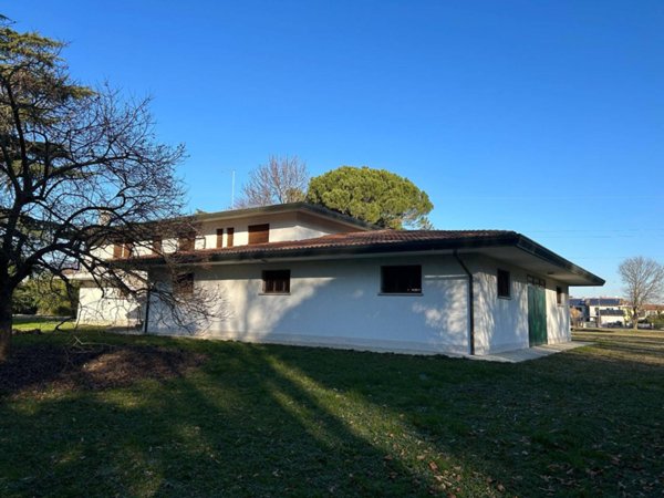 casa indipendente in vendita a Venezia in zona Trivignano