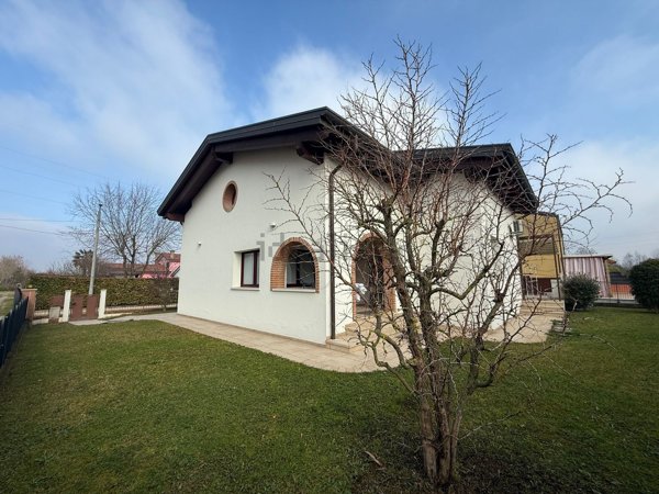 casa indipendente in vendita a Venezia in zona Mestre