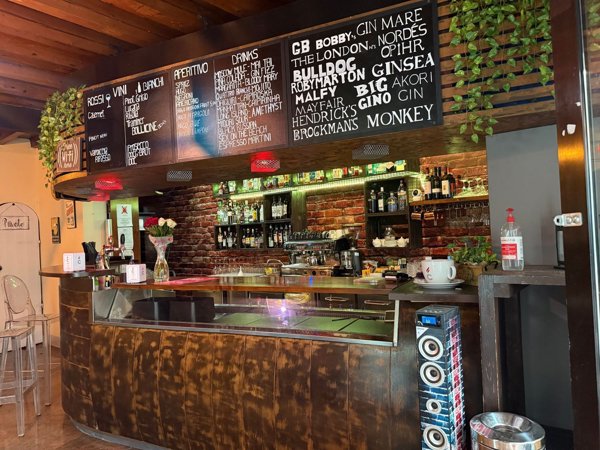 negozio in vendita a Venezia in zona Mestre