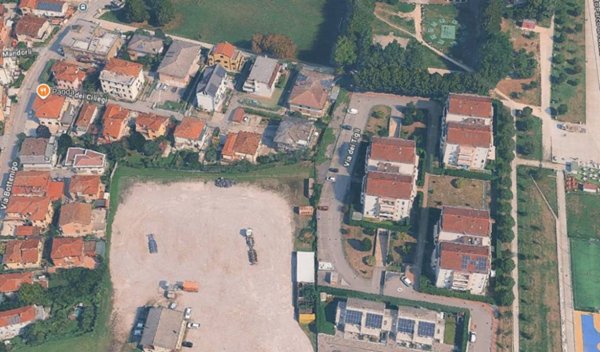 locale commerciale in vendita a Venezia in zona Marghera