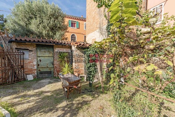 appartamento in vendita a Venezia in zona Giudecca