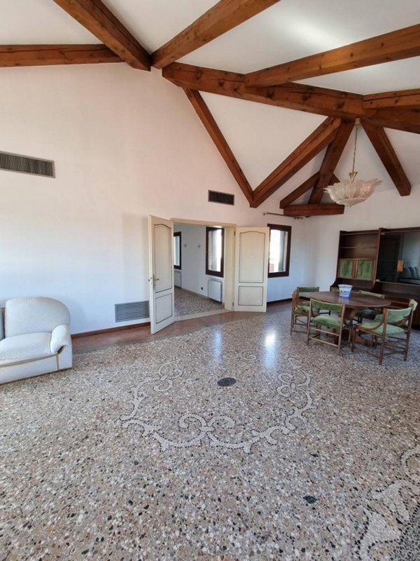 appartamento in vendita a Venezia in zona Sestiere Castello