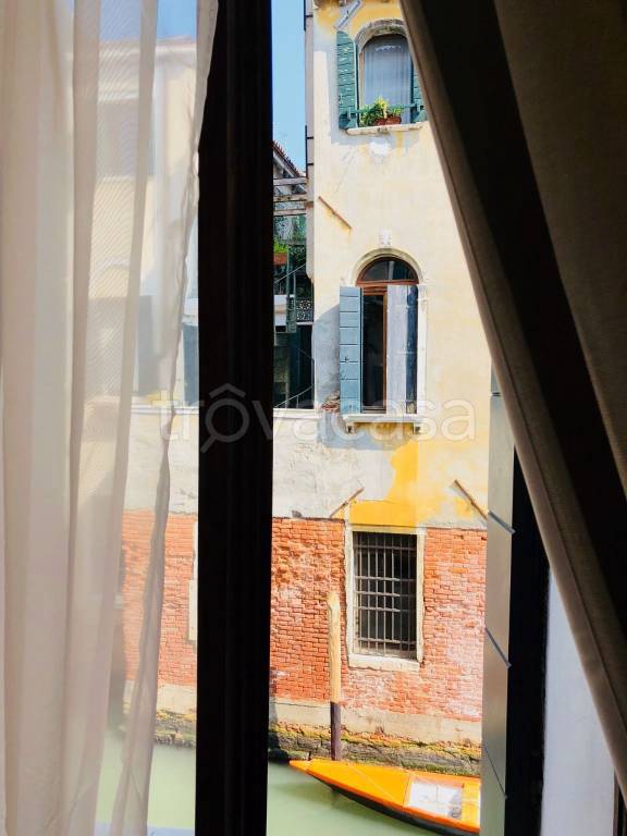 appartamento in vendita a Venezia in zona Sestiere Cannaregio